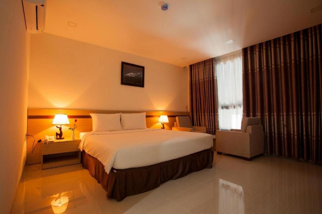 Melody Hotel ญาจาง ภายนอก รูปภาพ